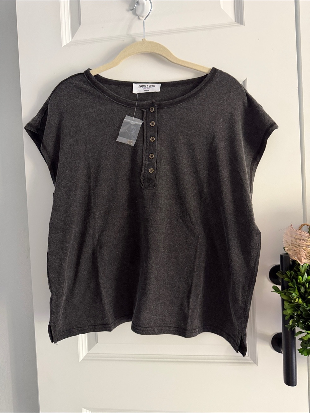 Double Zero Charcoal Short-Sleeve Button Henley Tee